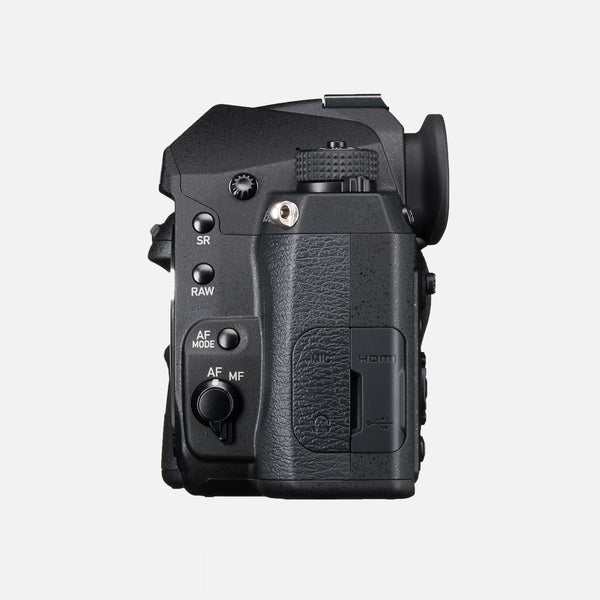 Pentax 645Z - Appareil Photo Numérique Moyen Format 51.4 MP - Boîtier Noir - 50383 Déclenchements